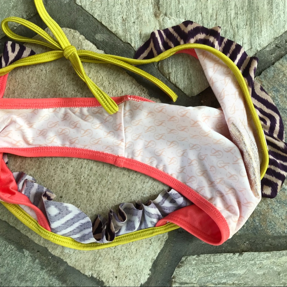 Vs String Bikini - image 5